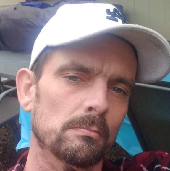 Meet your Posher, Robbie - Picture 1 of 1